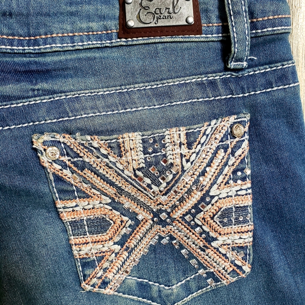 Jeans - Picture 5 of 5